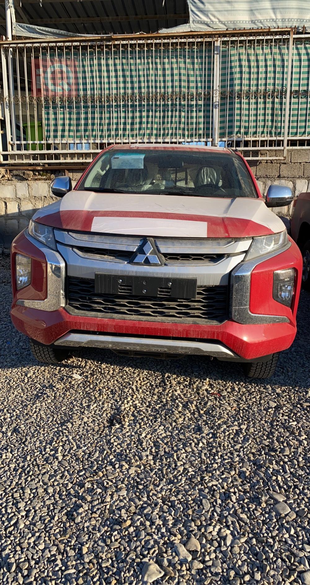 Mitsubishi L200